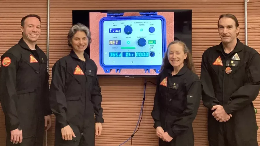 Primeira missão da NASA focada em habitat simulado de Marte termina com tripulação viva e bem