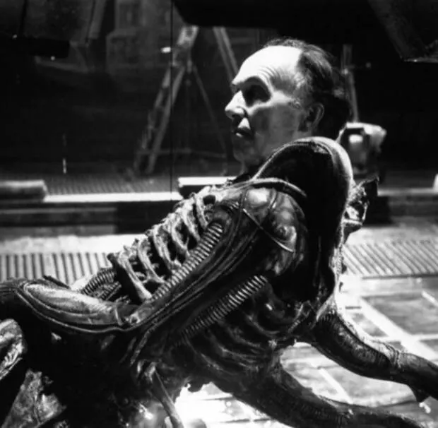 Eddie Powell (Alien, 1979 e Aliens, 1986)