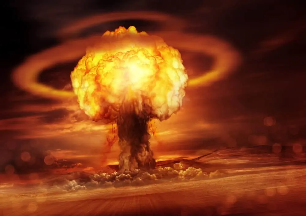 explosão nuclear no fundo do oceano