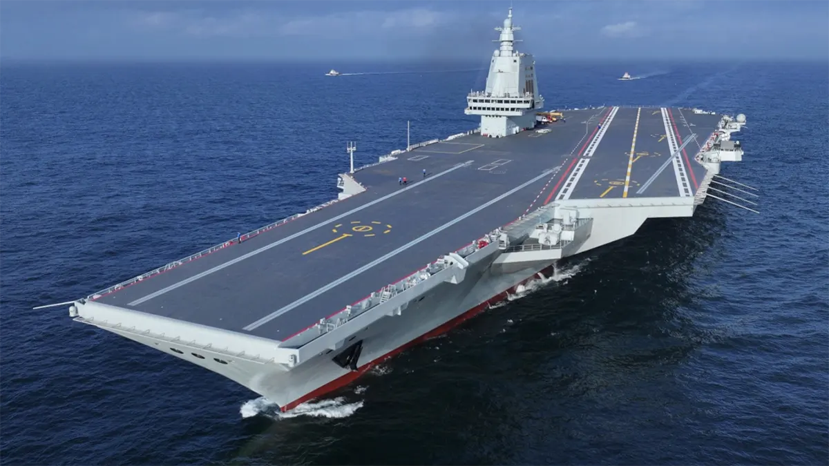 porta-aviões Fujian